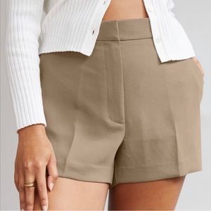 Aritzia Wilfred Anthem Shorts (Beige/Taupe)